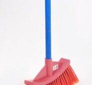 Broom GP30 Eterna Premium Curved Broom with Wooden Handle, Indoor and Outdoor Use, Easy Assembly and Easy Sweeping. Ideal For Home, Kitchen, Bathroom, Office, Lobby, Patio, Pet Hair Sweeping and More – GP30